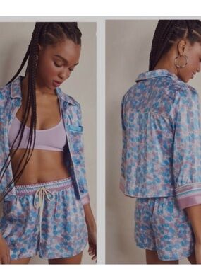 EUC Free people pillow talk Floral Blue & Pink Satin Sleep Shirt and Shorts Set